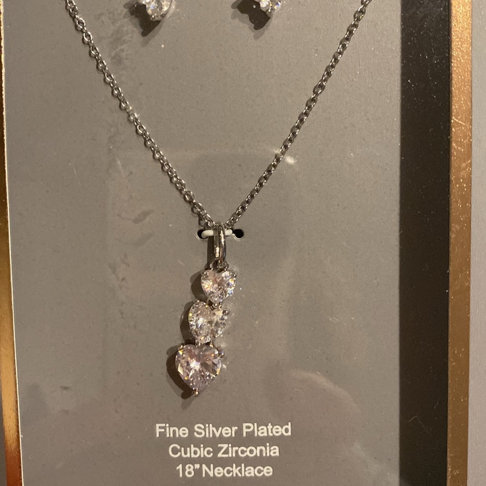 Believe Cubic Zirconia Heart Necklace Set New - Picture 2 of 10